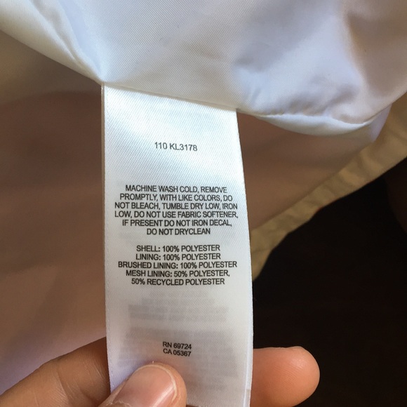 Columbia Omni-shield coral windbreaker like new - Picture 8 of 8